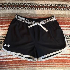 Under Armour Girls shorts!